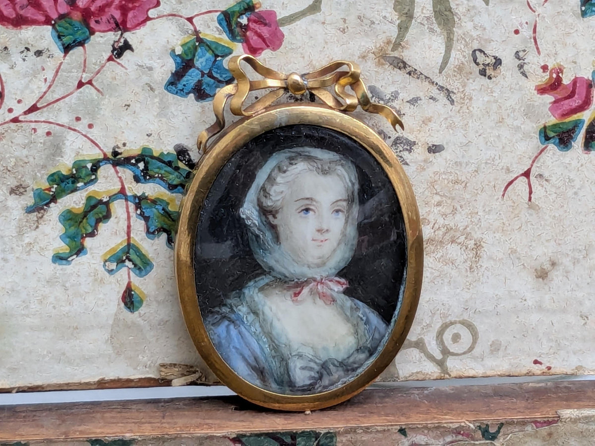 Antique portrait miniature of Georgian lady