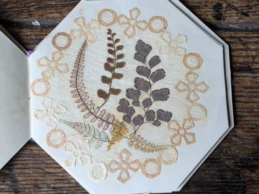 Set of 12 antique Jamaica doilies, botanical ferns