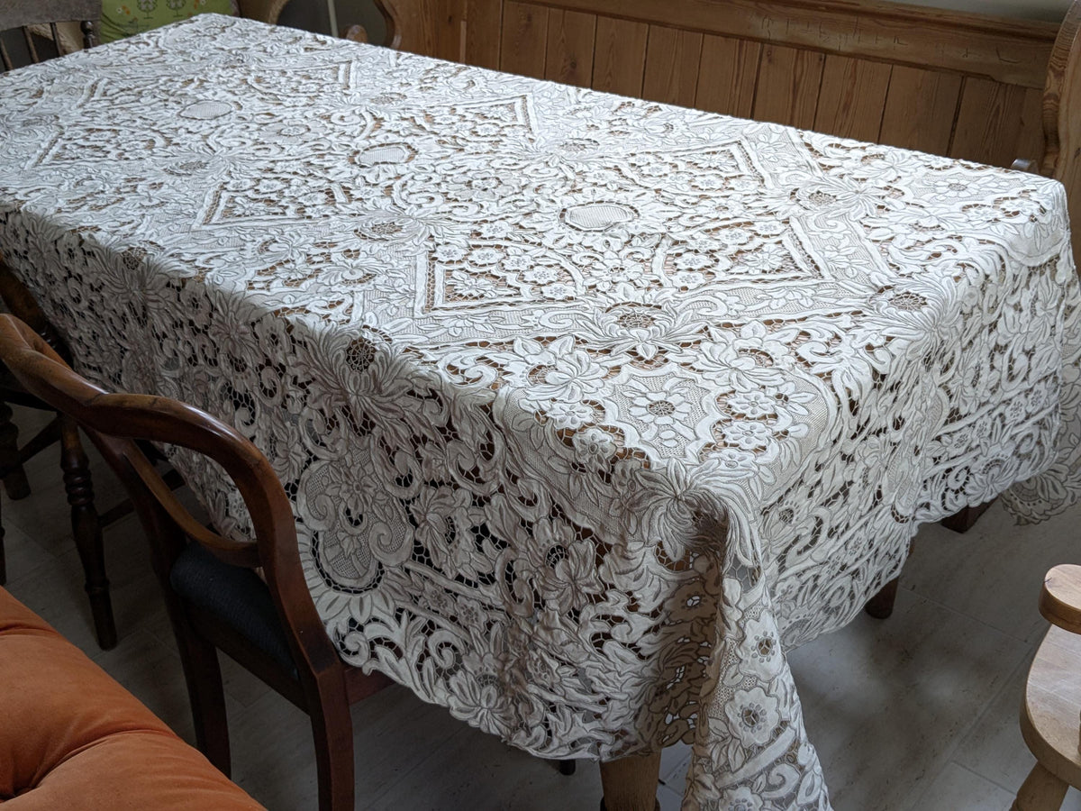 Large vintage Madeira Embroidered Linen Tablecloth, Hand-Stitched Cutwork