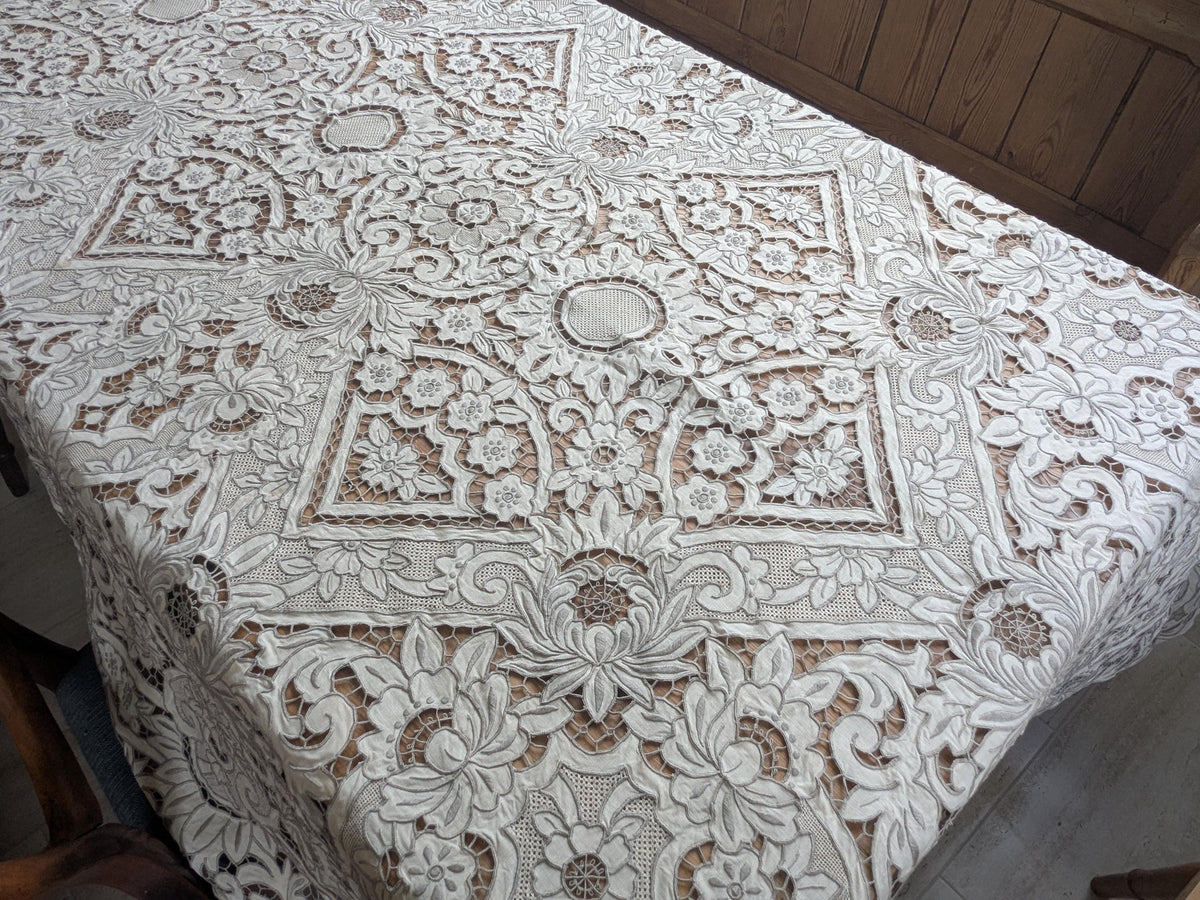 Large vintage Madeira Embroidered Linen Tablecloth, Hand-Stitched Cutwork